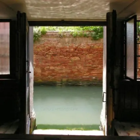 Walk On The Water ✧ 5 Minutes To Rialto Bridge * Wenecja