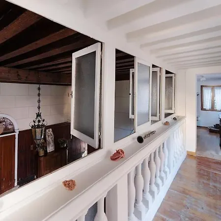 Apartament Walk On The Water ✧ 5 Minutes To Rialto Bridge Wenecja