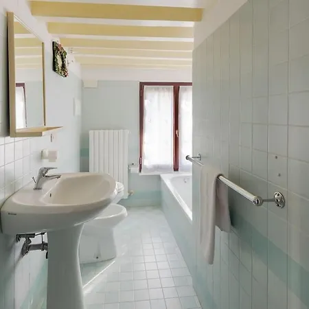 Walk On The Water ✧ 5 Minutes To Rialto Bridge * Wenecja